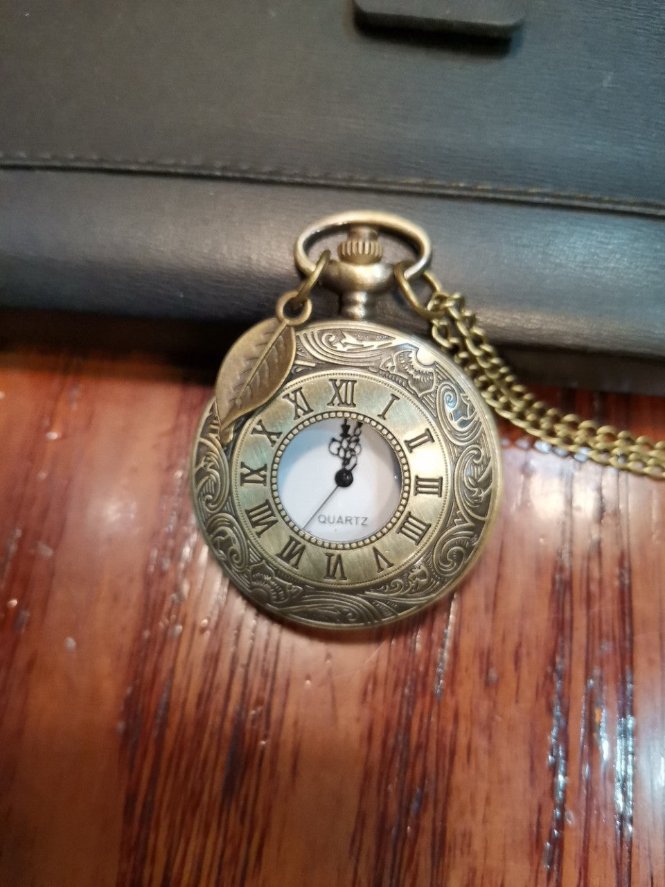 Orologio a tassello vintage in oro